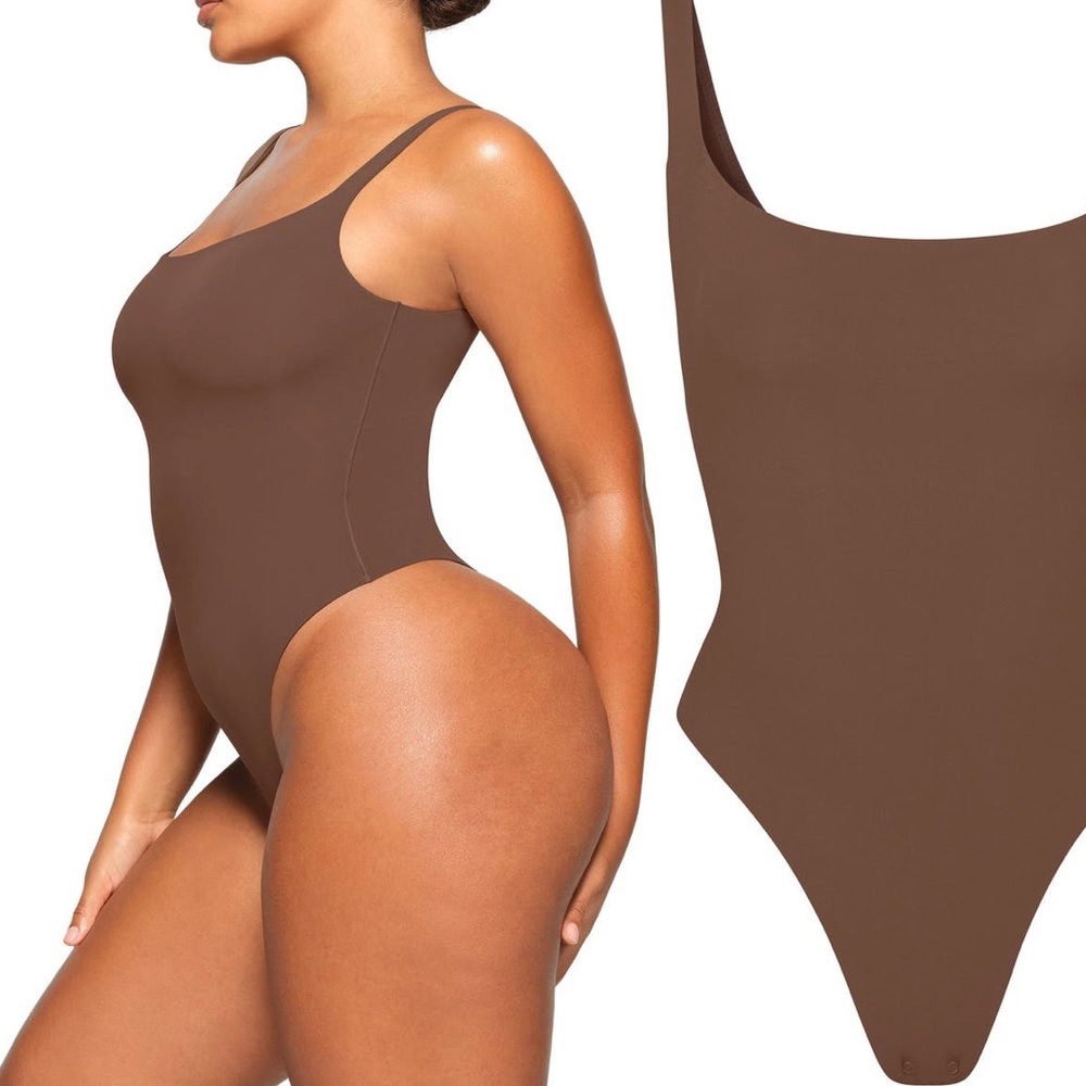 Skims Fits Everybody Square Neck Bodysuit